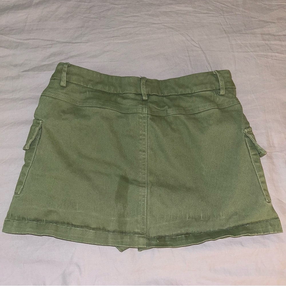 Princess Polly Yesenia Cargo Skort Olive Green 2 Midrise Mini Skirt Shorts Under - Picture 13 of 16